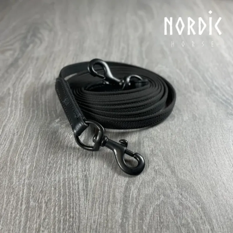 Nordic Horse supergrip tøyler med sorte karabin kroker 